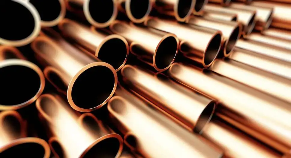 section de tuyau de cuivre