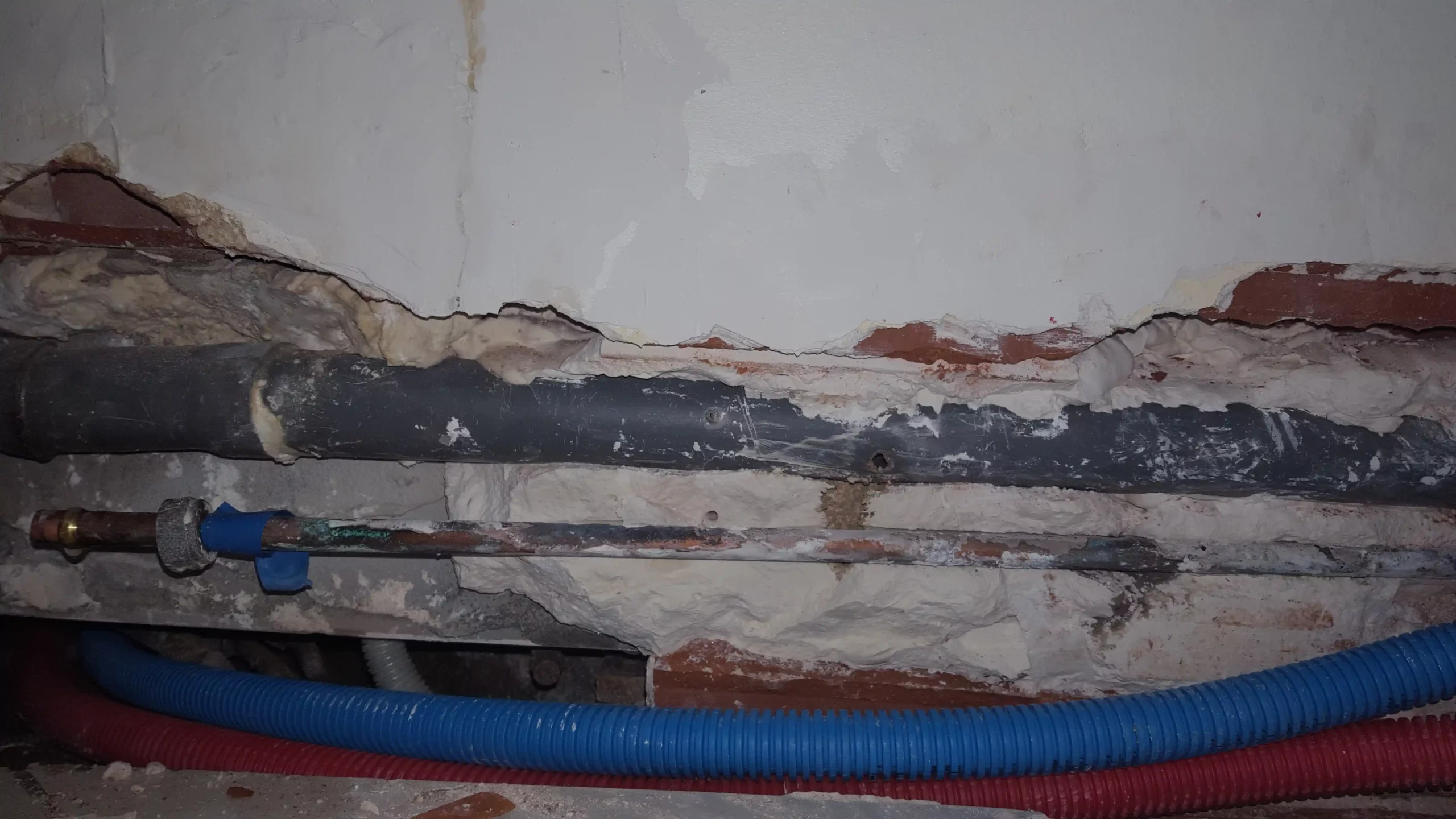 Fuite visible sur l’évacuation